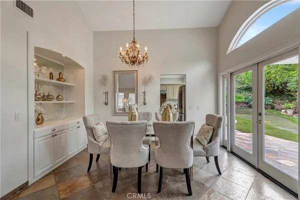 $3,200,000 | 18862 Via Palatino, Irvine, CA 92603