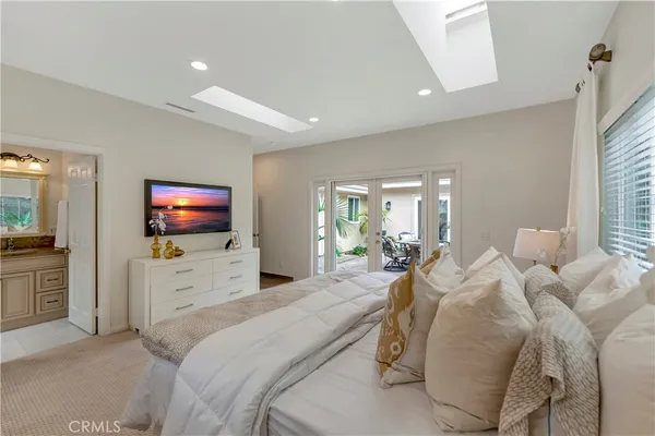 $3,200,000 | 18862 Via Palatino, Irvine, CA 92603
