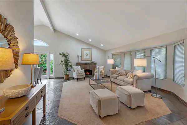 $3,200,000 | 18862 Via Palatino, Irvine, CA 92603