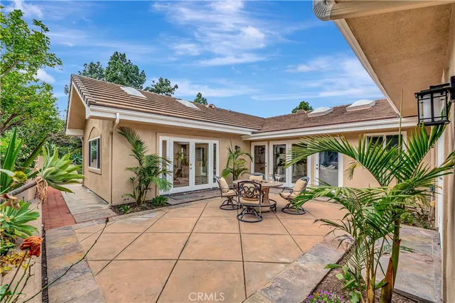 $3,200,000 | 18862 Via Palatino, Irvine, CA 92603