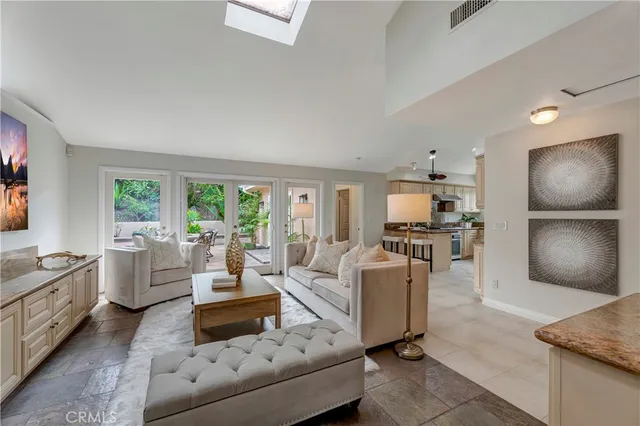 $3,200,000 | 18862 Via Palatino, Irvine, CA 92603