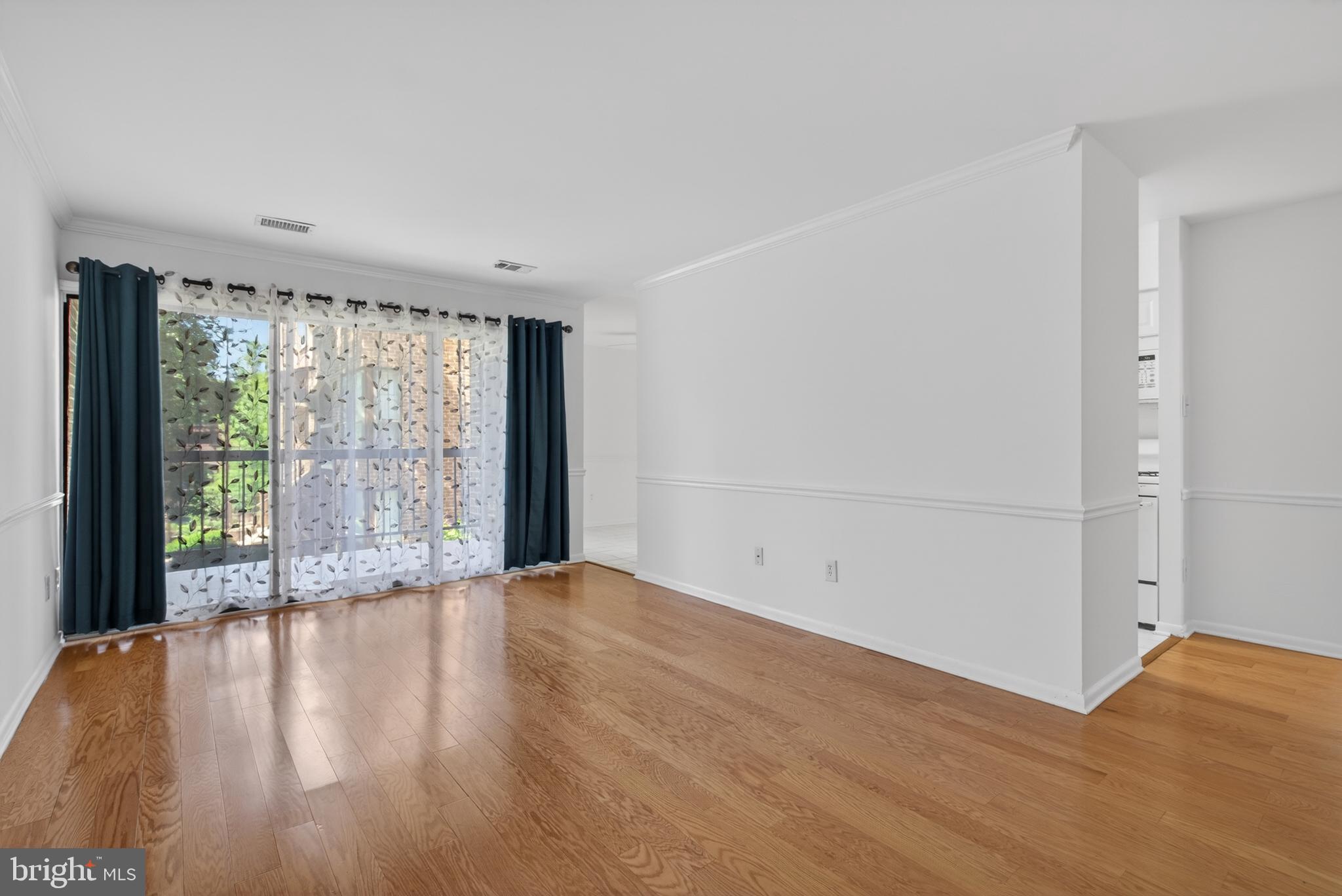 11260 Chestnut Grove Square, Unit 139 Reston, VA 20190 - Photo 12 of 26