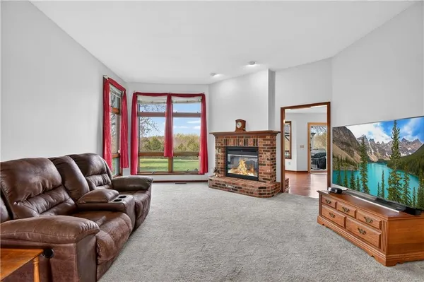 $500,000 | 1504 Hillcrest Court, Atchison, KS 66002