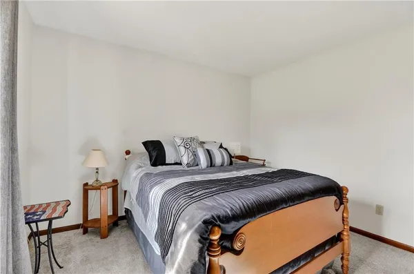 $500,000 | 1504 Hillcrest Court, Atchison, KS 66002