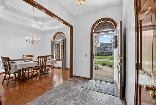 $500,000 | 1504 Hillcrest Court, Atchison, KS 66002
