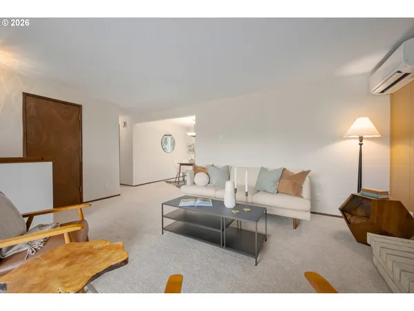 $438,000 | 1153 Elizabeth Street, Eugene, OR 97402