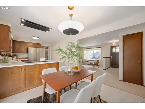 $438,000 | 1153 Elizabeth Street, Eugene, OR 97402