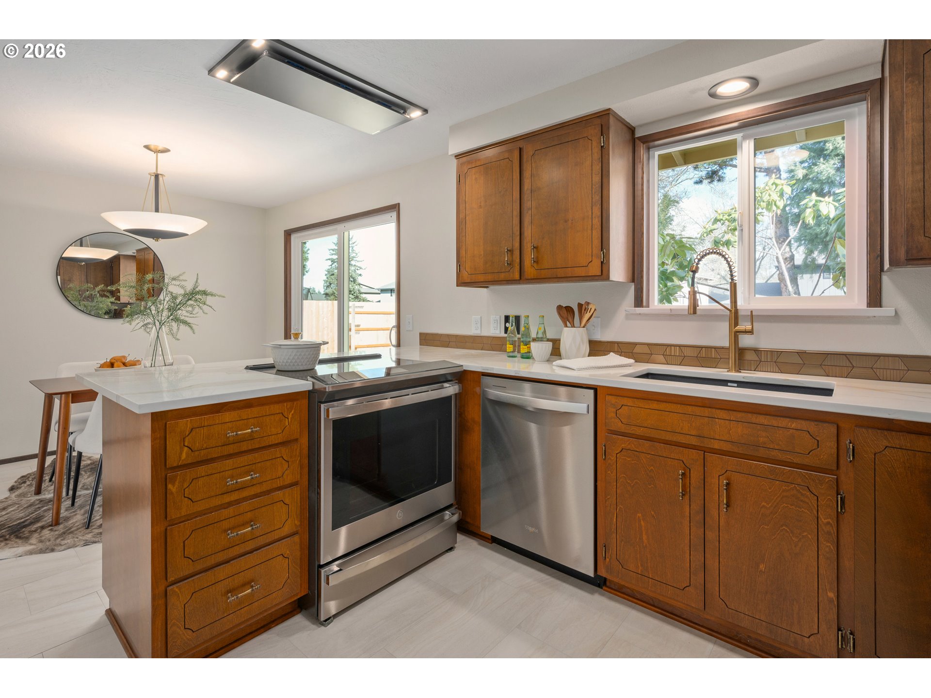 1153 Elizabeth Street Eugene, OR 97402 - Photo 19 of 48
