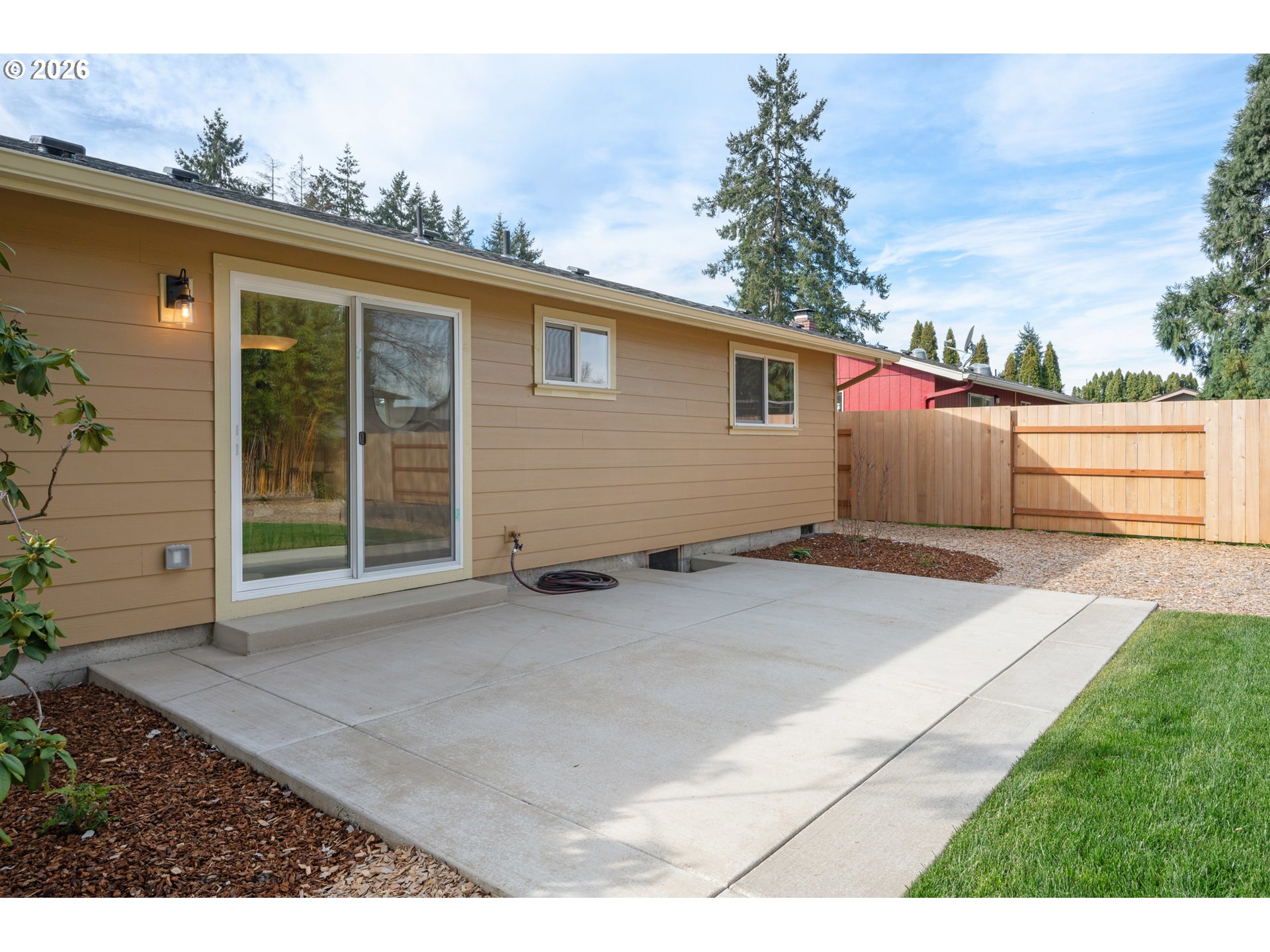 1153 Elizabeth Street Eugene, OR 97402 - Photo 38 of 48