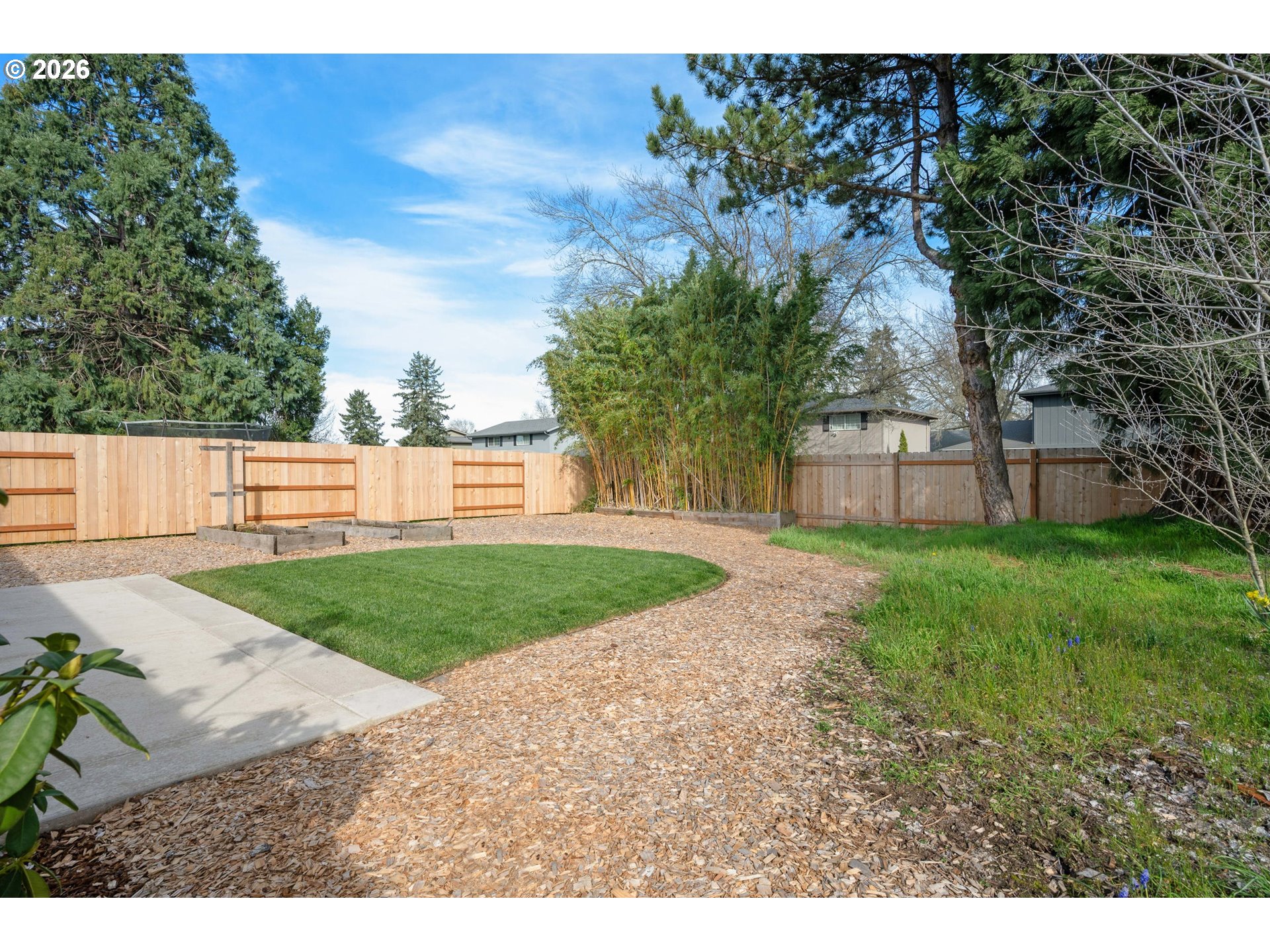 1153 Elizabeth Street Eugene, OR 97402 - Photo 39 of 48