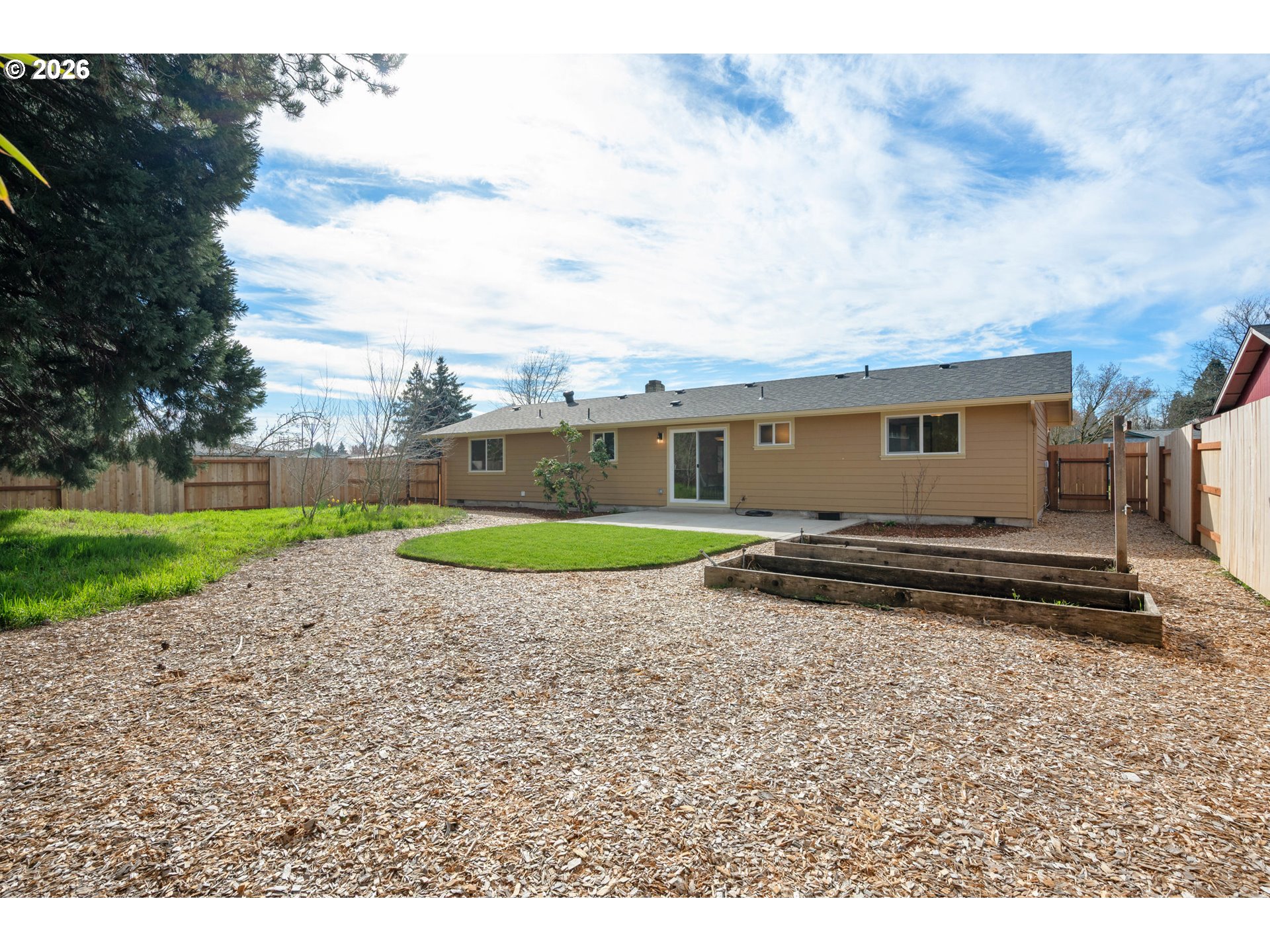 1153 Elizabeth Street Eugene, OR 97402 - Photo 41 of 48