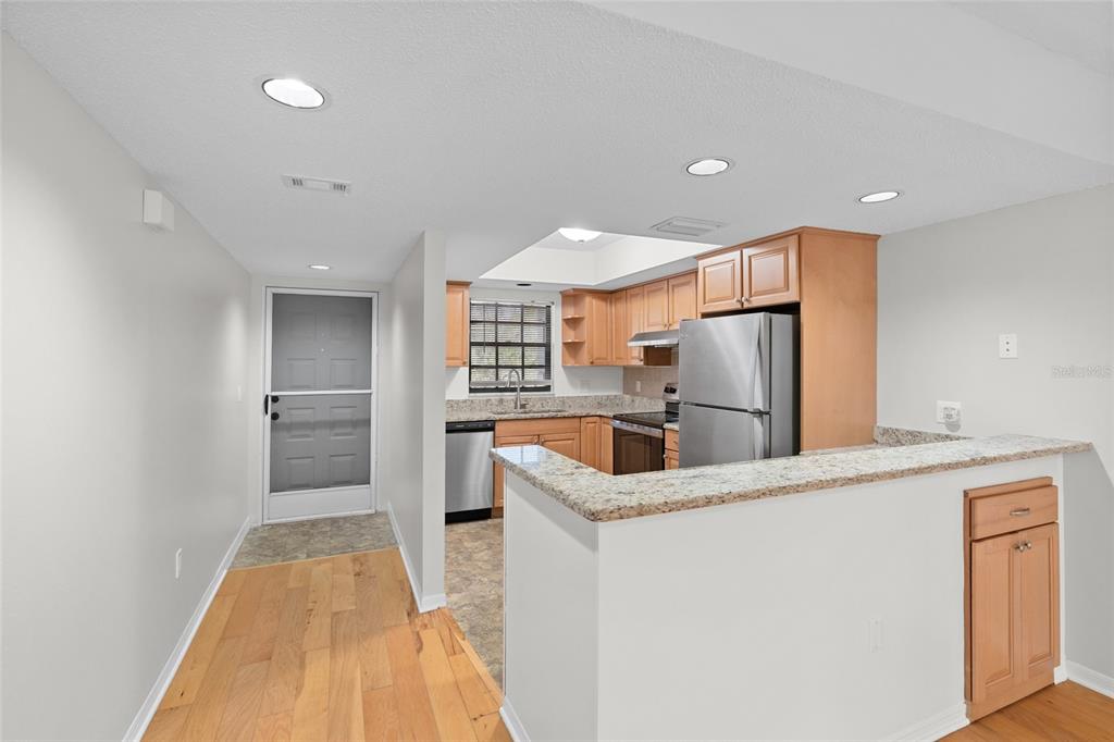 12900 Vonn Road, Unit D202 Largo, FL 33774 - Photo 5 of 40