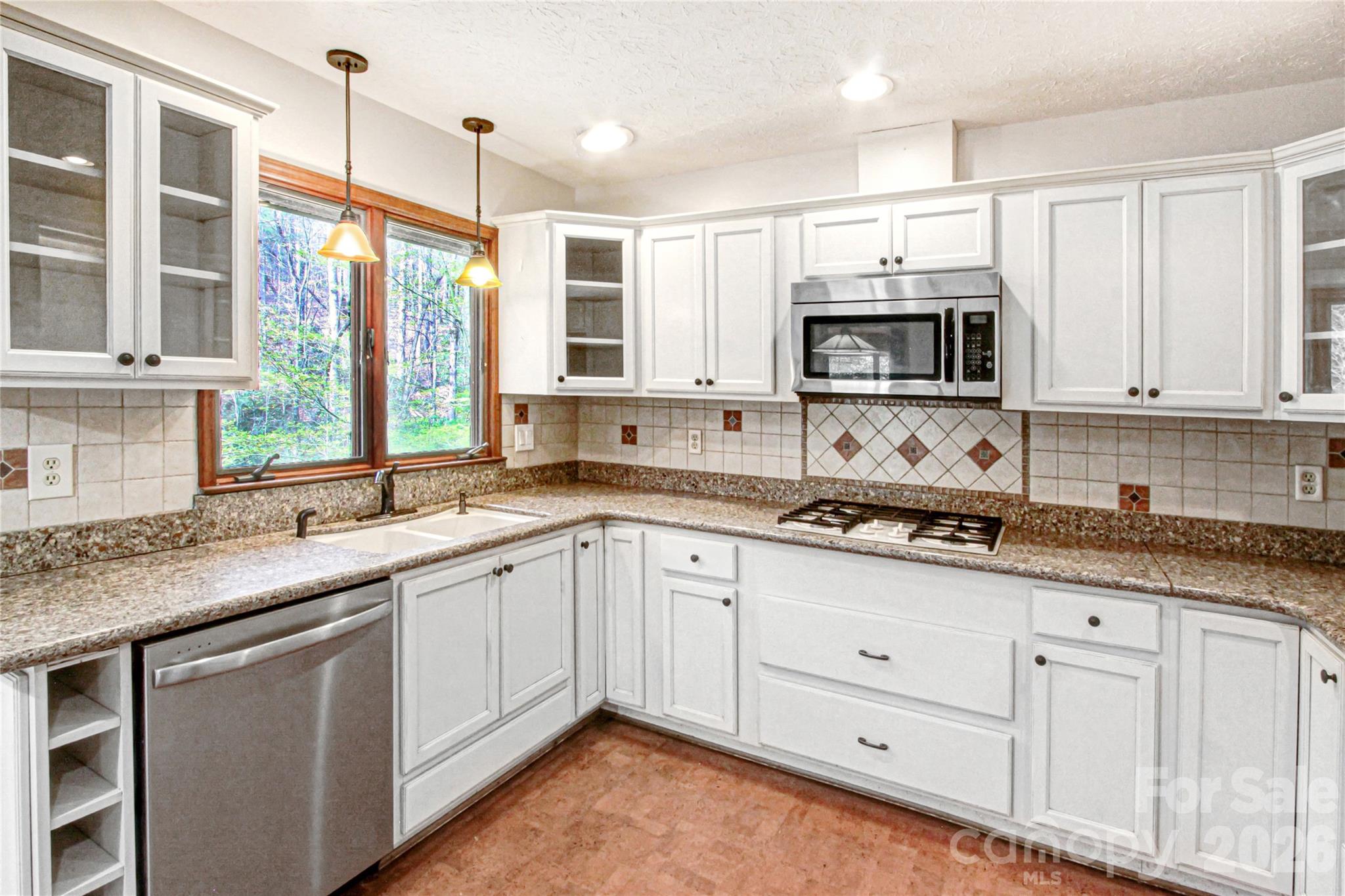 540 Chickadee Lane Brevard, NC 28712 - Photo 17 of 48