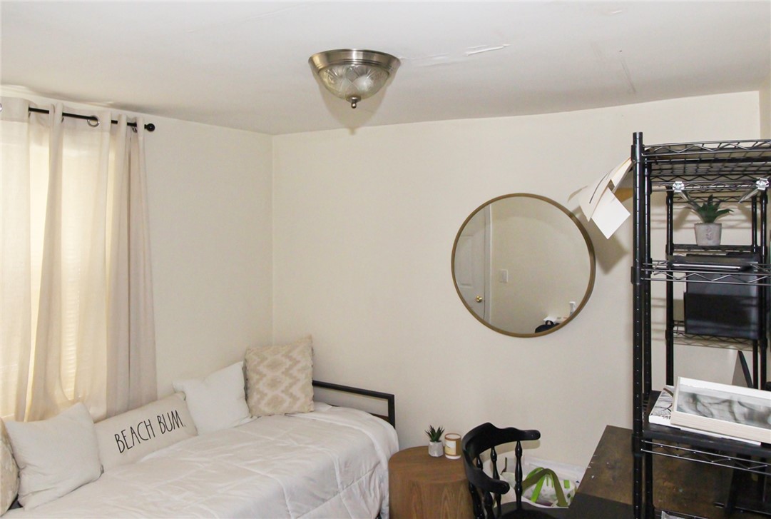 342 Spring Street, Unit 2 Newport, RI 02840 - Photo 16 of 17 Bedroom 2