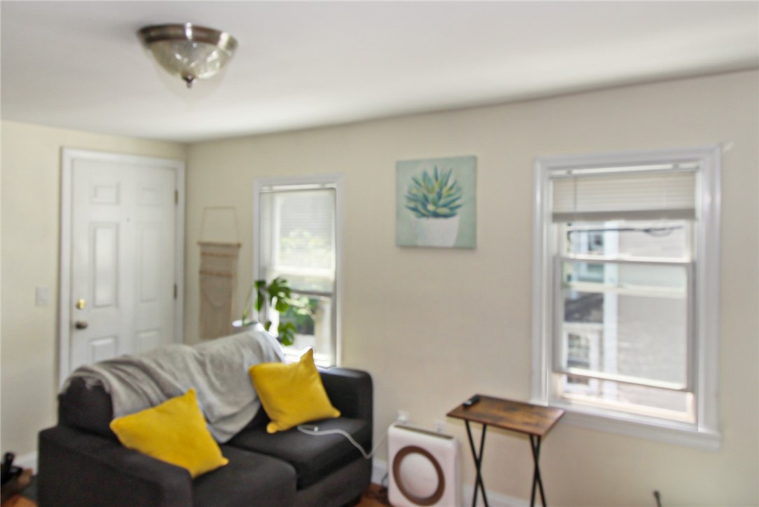 342 Spring Street, Unit 2 Newport, RI 02840 - Photo 4 of 17 Main entrance into living room