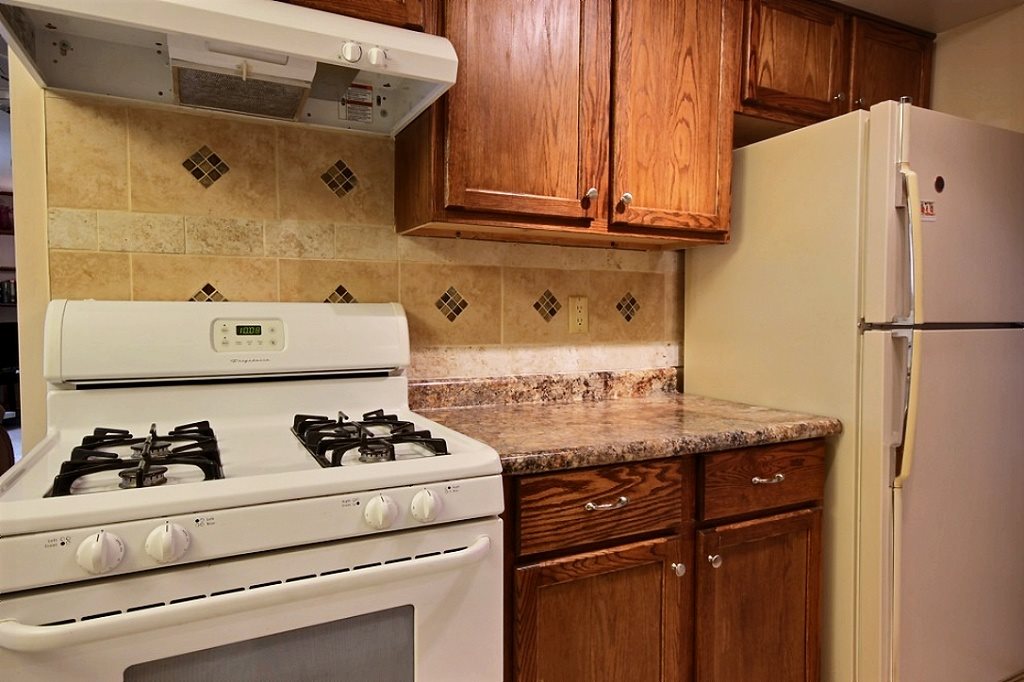 8921 Mariners Ridge Drive Fort Wayne, IN 46819 - Photo 4 of 21