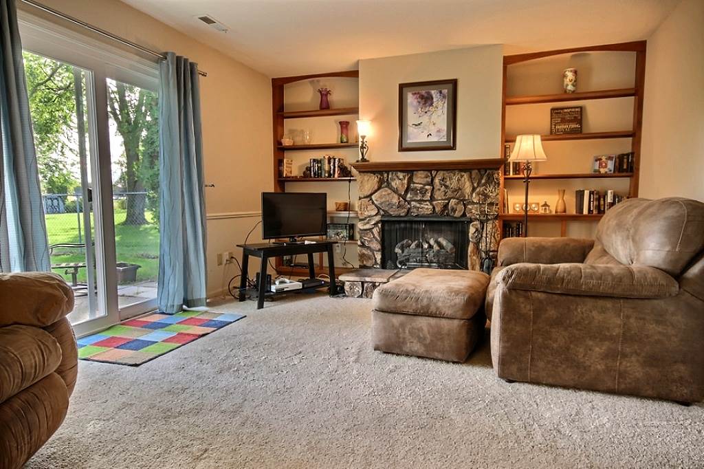 8921 Mariners Ridge Drive Fort Wayne, IN 46819 - Photo 8 of 21