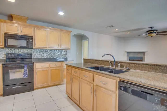 $2,150 | 3569 South Hampton Way, Pace, FL 32571