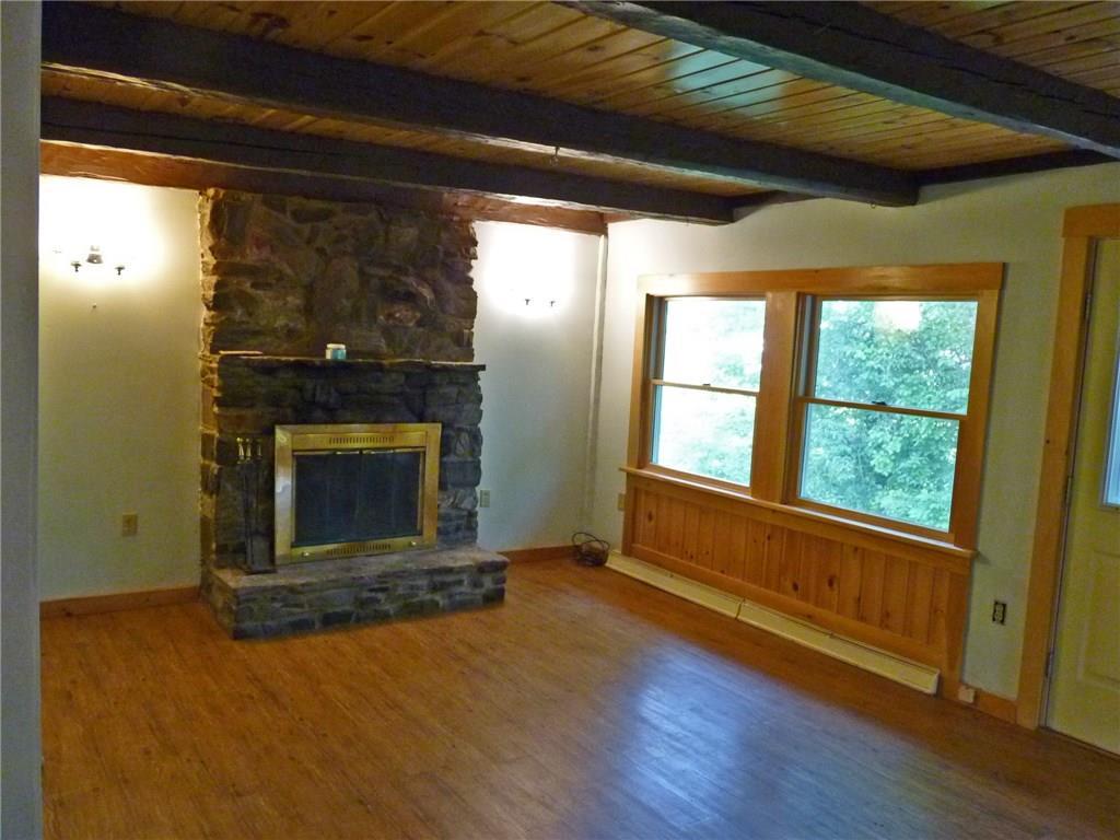 3801 Mariaville Road Ellsworth, ME 04605 - Photo 13 of 26 Living room