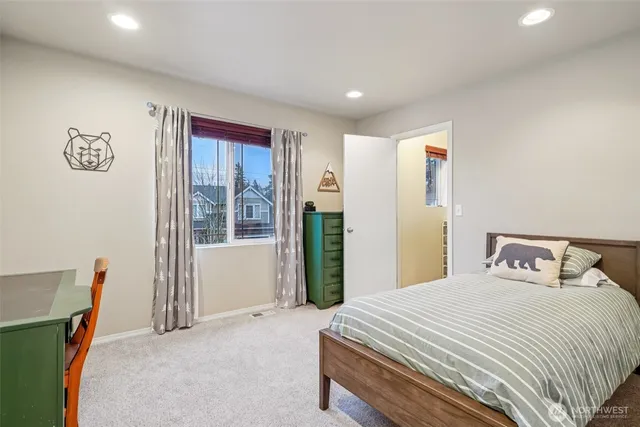 $699,999 | 26219 171st Place Southeast, Covington, WA 98042