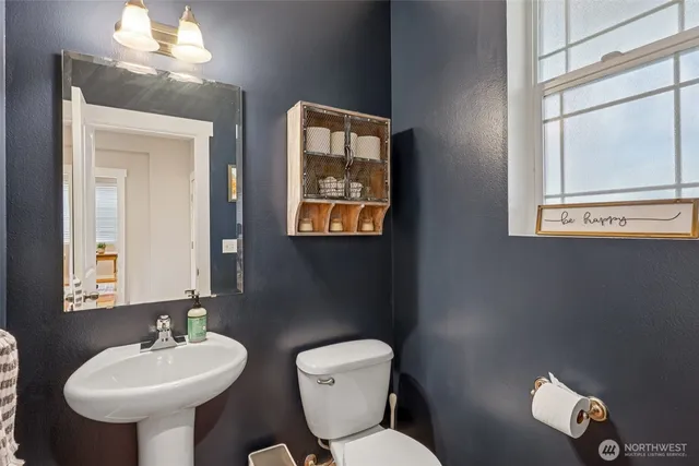 $699,999 | 26219 171st Place Southeast, Covington, WA 98042