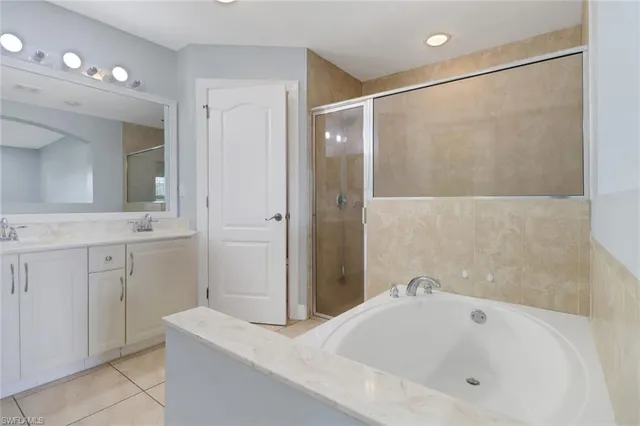 $2,600 | 4125 20th Avenue Northeast, Naples, FL 34120