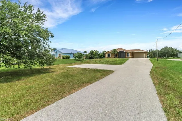 $2,600 | 4125 20th Avenue Northeast, Naples, FL 34120