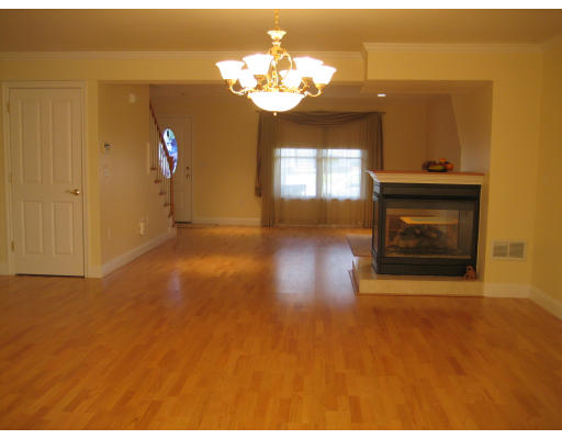 216 Rangeway Road, Unit 193 Billerica, MA 01862 - Photo 3 of 14