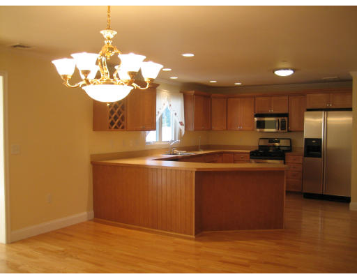 216 Rangeway Road, Unit 193 Billerica, MA 01862 - Photo 9 of 14