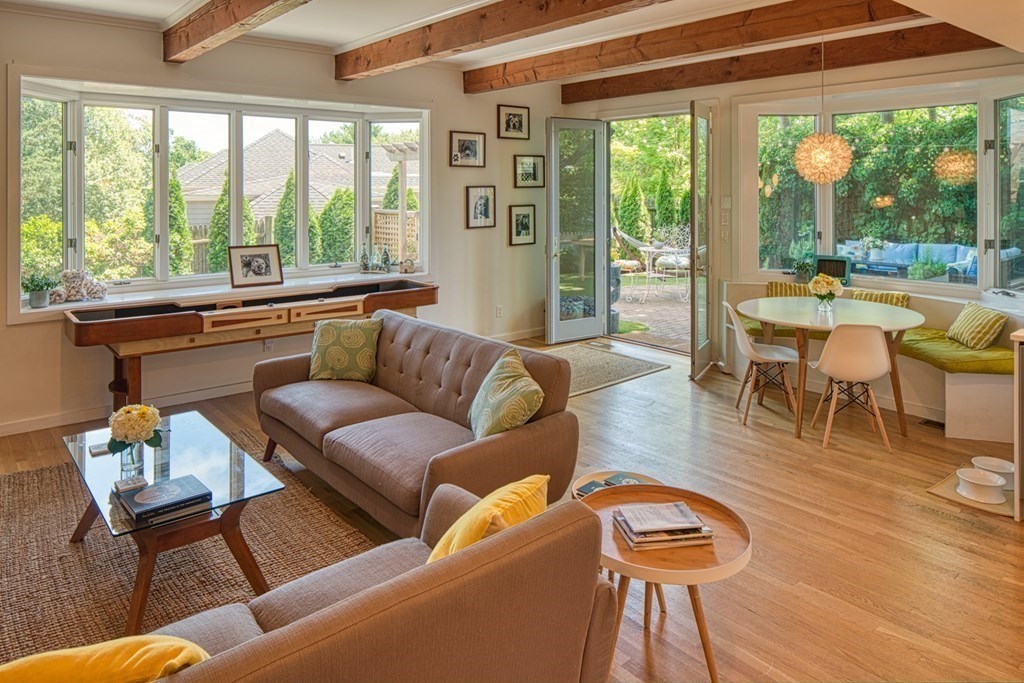 4 Wallingford Road Marblehead, MA 01945 - Photo 12 of 31