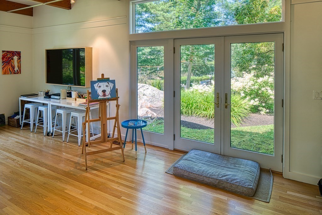 4 Wallingford Road Marblehead, MA 01945 - Photo 15 of 31