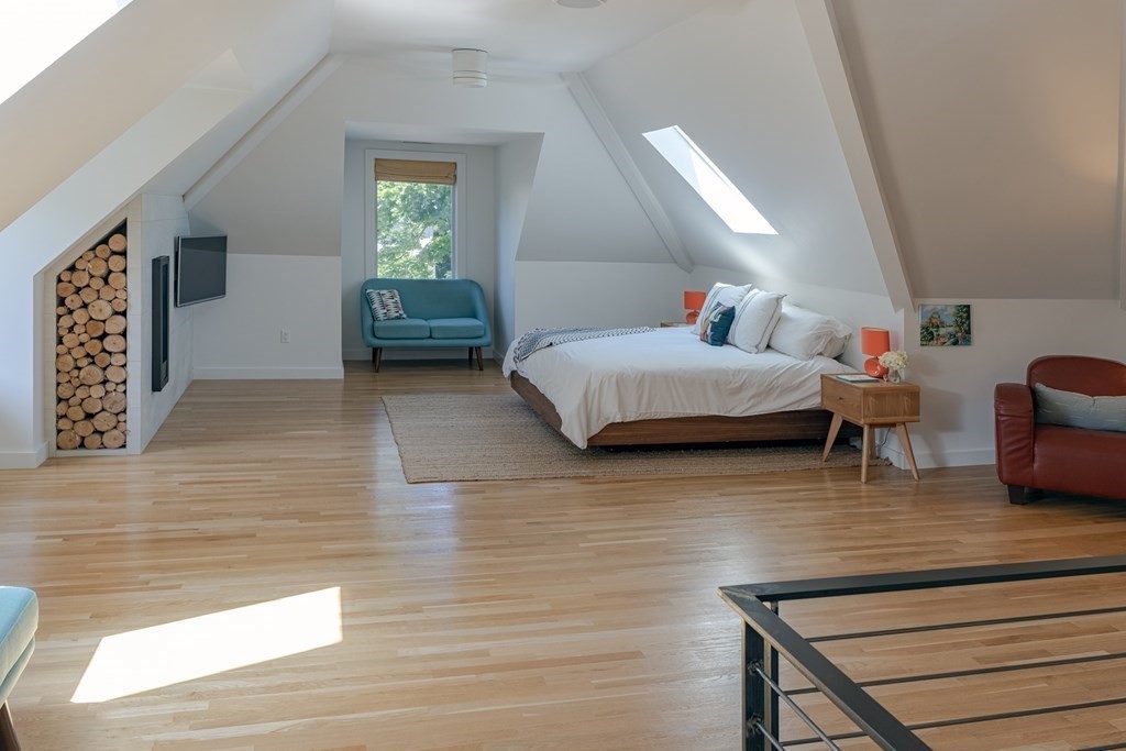 4 Wallingford Road Marblehead, MA 01945 - Photo 17 of 31