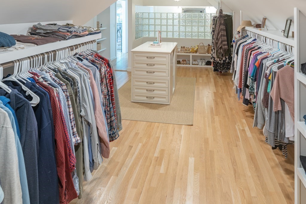 4 Wallingford Road Marblehead, MA 01945 - Photo 20 of 31