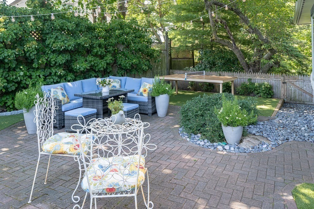 4 Wallingford Road Marblehead, MA 01945 - Photo 27 of 31