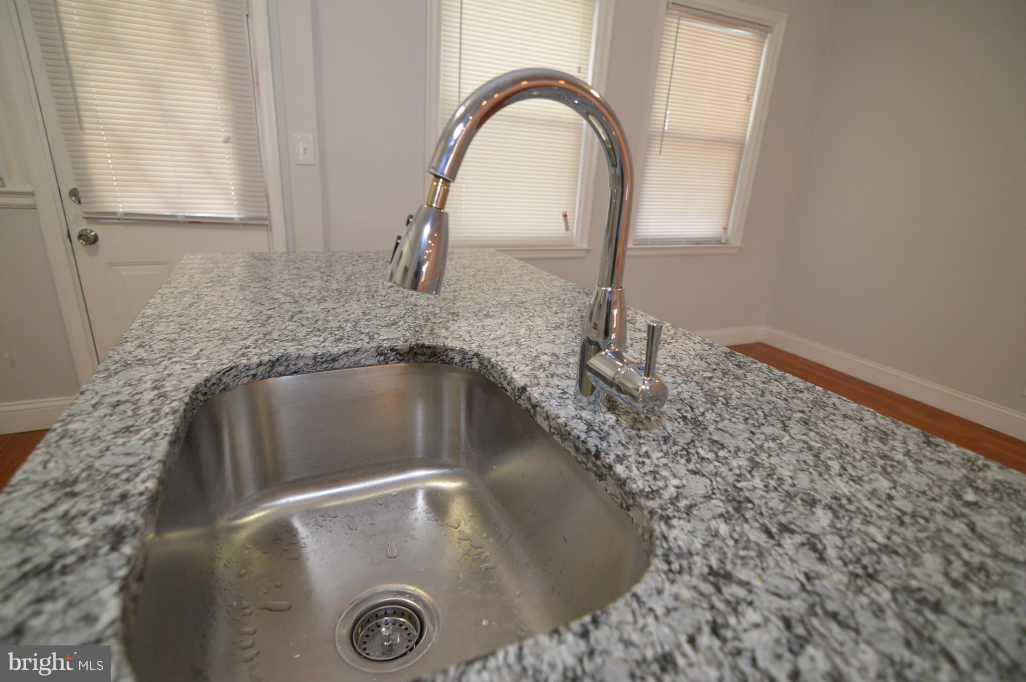 1309 Pentwood Road Baltimore, MD 21239 - Photo 8 of 20 Kitchen