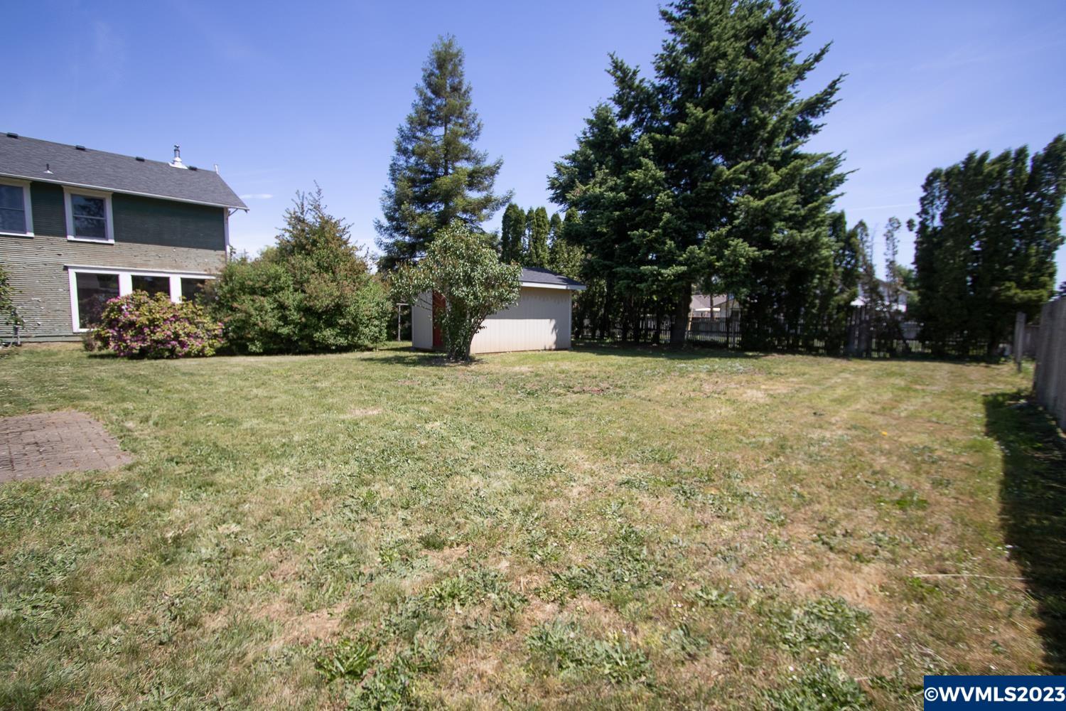 1260 Southeast Howe Street Dallas, OR 97338 - Photo 13 of 15 Gallery Image 13