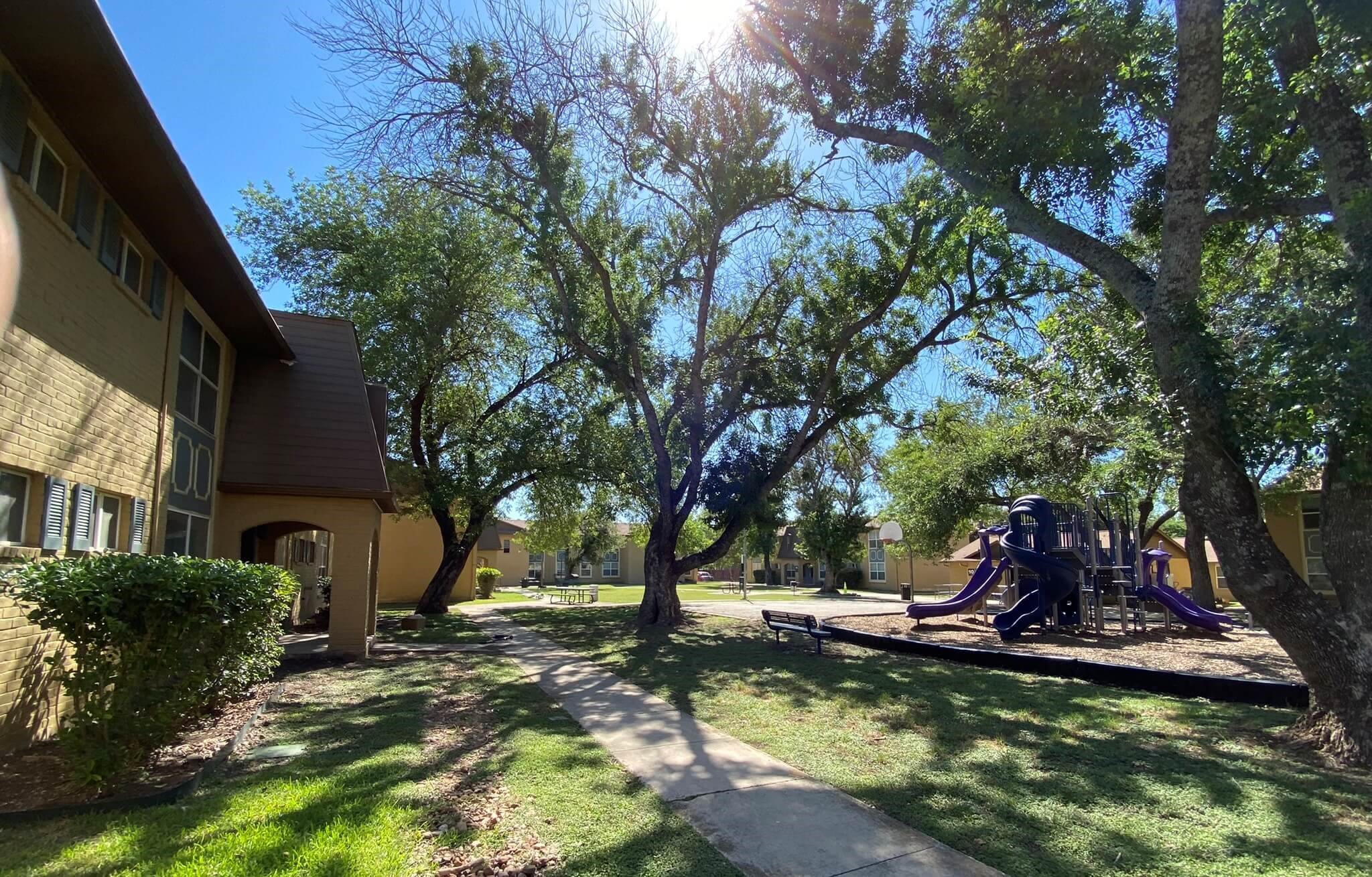 614 Bavarian Drive New Braunfels, TX 78130 - Photo 4 of 10