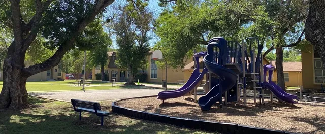 $1,033 | 614 Bavarian Drive, New Braunfels, TX 78130