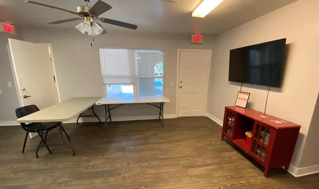 $1,033 | 614 Bavarian Drive, New Braunfels, TX 78130