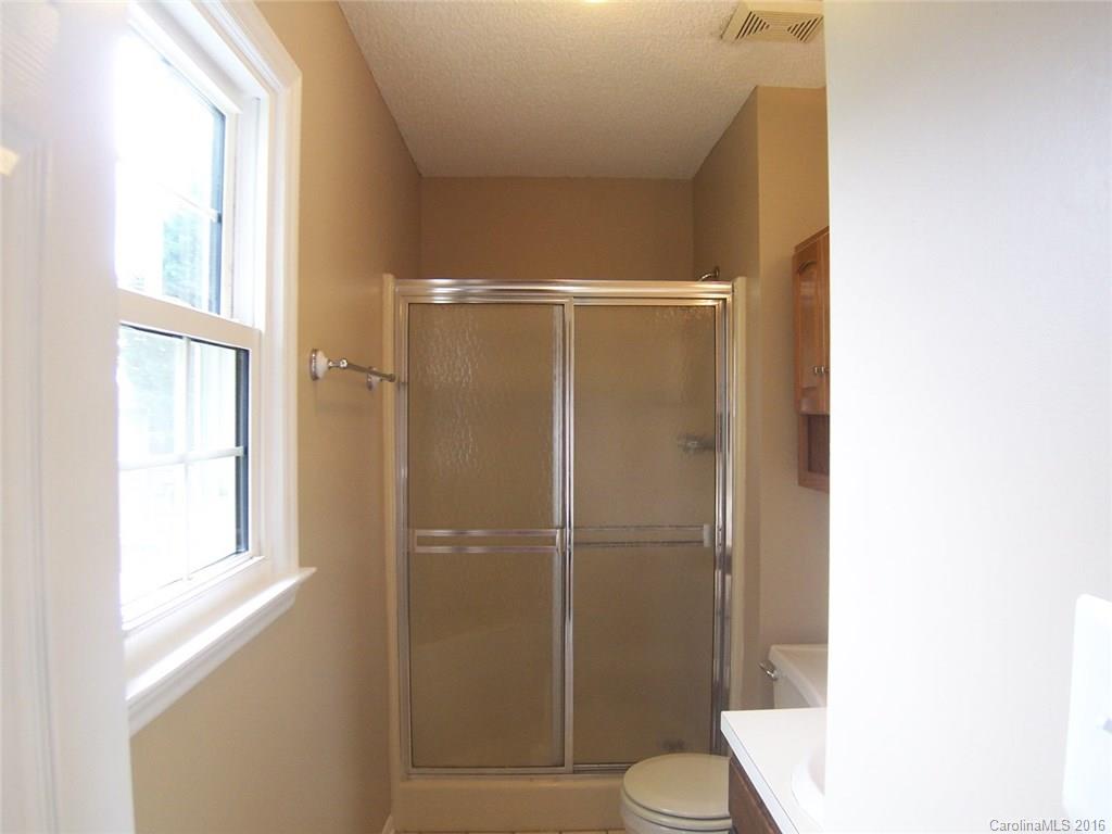 326 Rollingbrook Road Kings Mountain, NC 28086 - Photo 12 of 24 Gallery Image 12