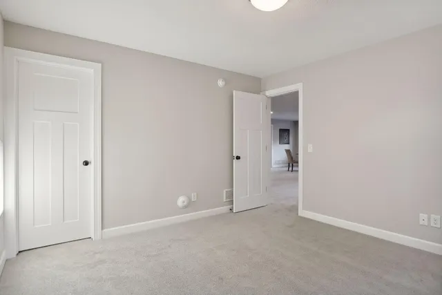 $870,000 | 4739 131st Avenue Northeast, Blaine, MN 55449