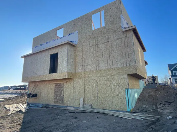 $870,000 | 4739 131st Avenue Northeast, Blaine, MN 55449