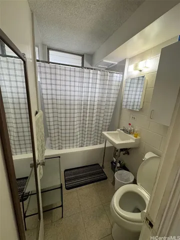 $1,450 | 932 Kinau Street, Unit 303, Honolulu, HI 96814