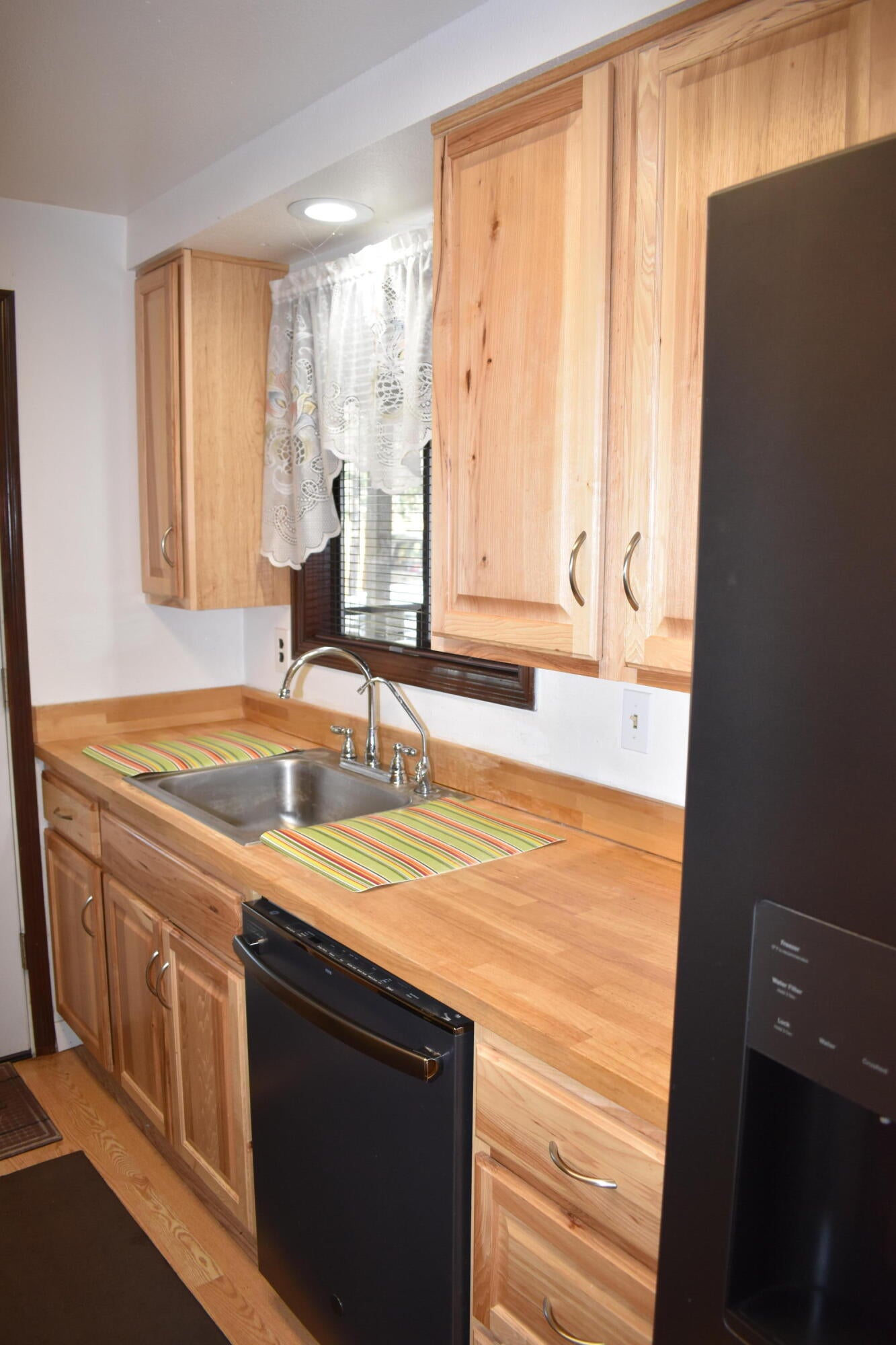 15859 Juniper Road La Pine, OR 97739 - Photo 29 of 46 DSC_0033