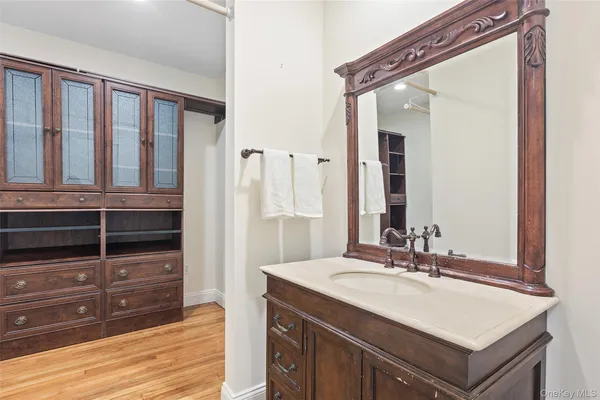 $775,000 | 56 Huntville Road, Katonah, NY 10536