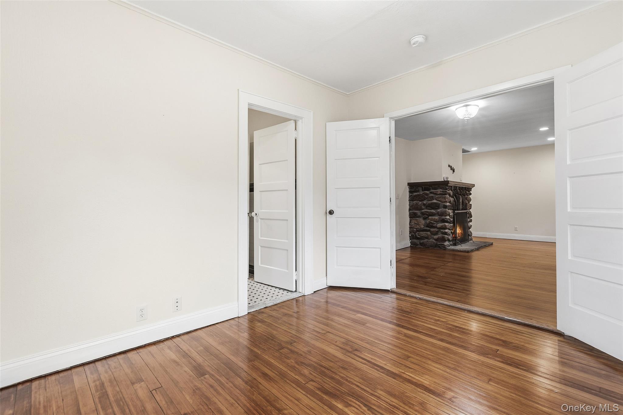 56 Huntville Road Katonah, NY 10536 - Photo 22 of 44 Bedroom 3 with Double doors and private bath.