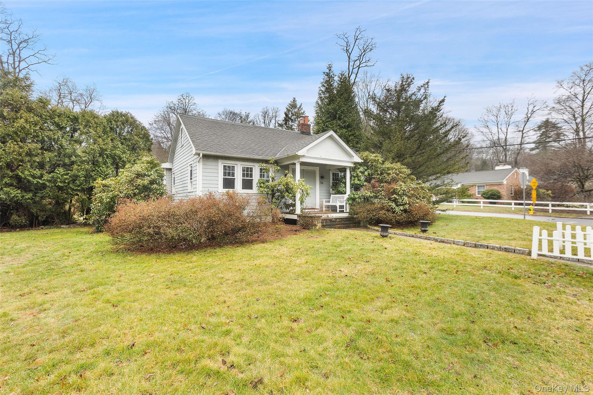 56 Huntville Road Katonah, NY 10536 - Photo 36 of 44 Front and side yard