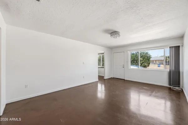 $1,400 | 4326 North 13th Place, Unit B, Phoenix, AZ 85014