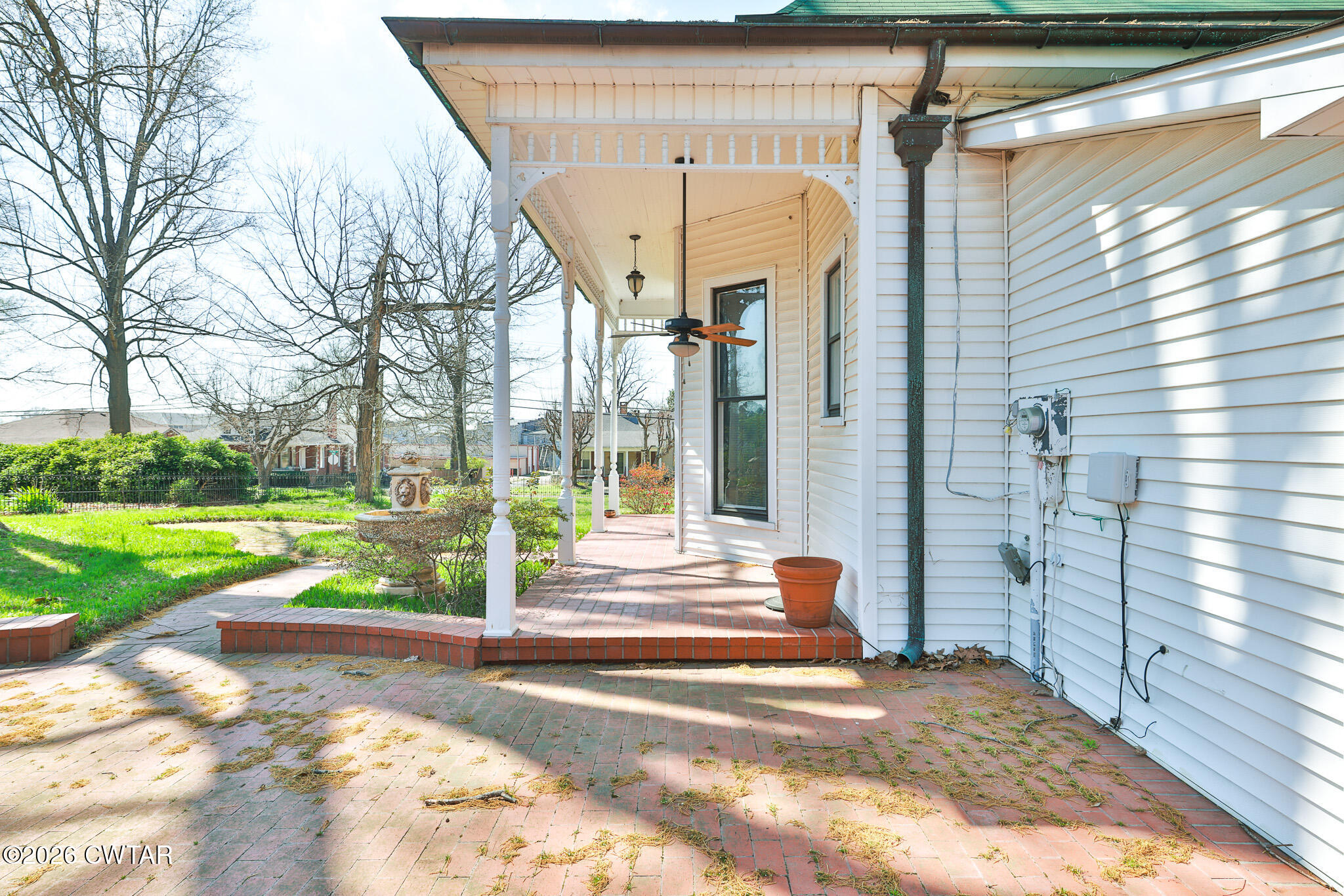203 North McCombs Street Martin, TN 38237 - Photo 34 of 37 a view of entrance gate of the house