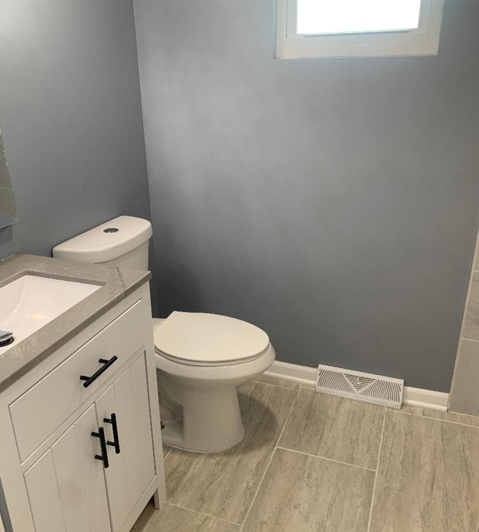 6542 South Carpenter Street Chicago, IL 60621 - Photo 12 of 23